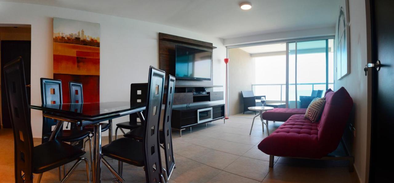 Lindo Departamento Al Pie De Playa Edificio Torre Oceanica Appartement Salinas  Buitenkant foto