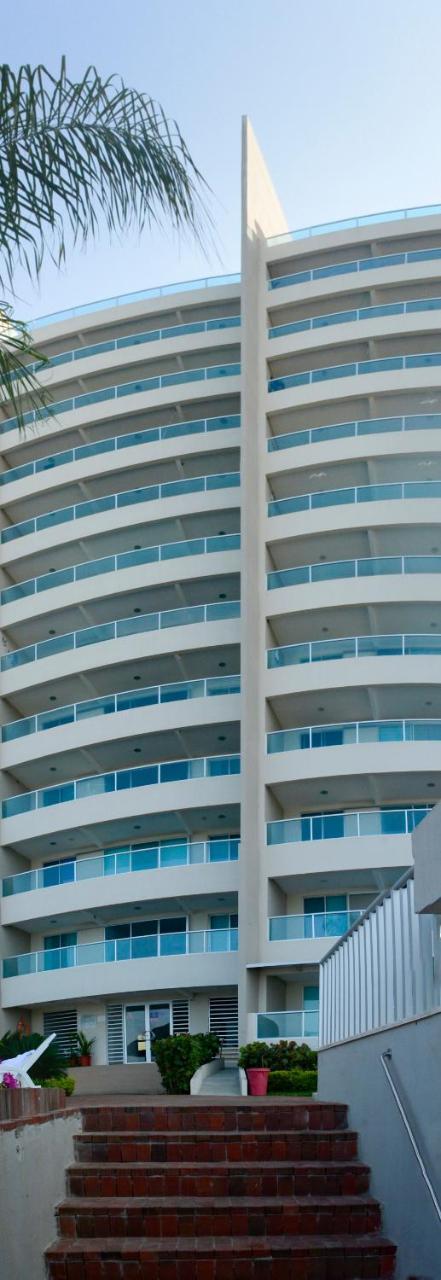 Lindo Departamento Al Pie De Playa Edificio Torre Oceanica Appartement Salinas  Buitenkant foto