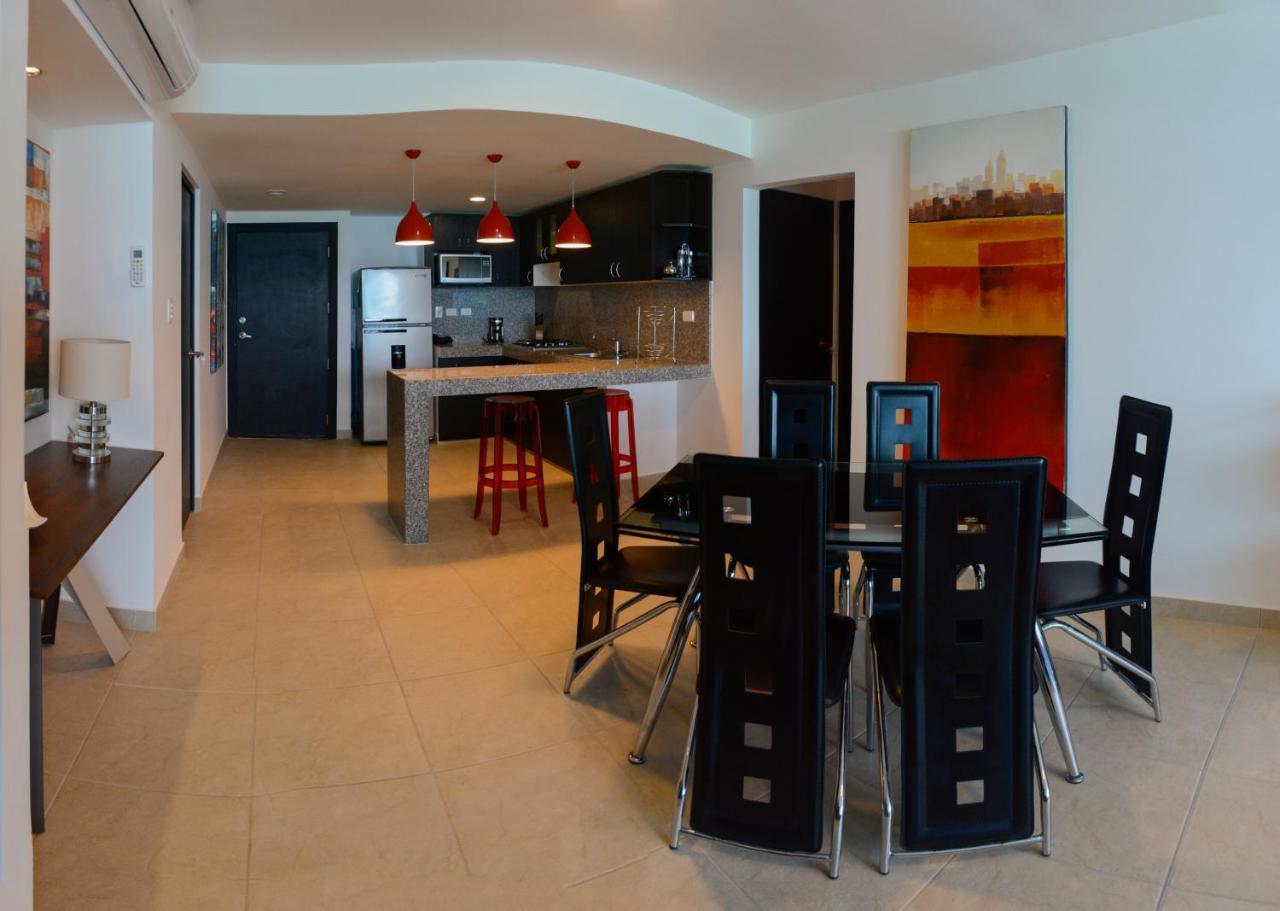 Lindo Departamento Al Pie De Playa Edificio Torre Oceanica Appartement Salinas  Buitenkant foto